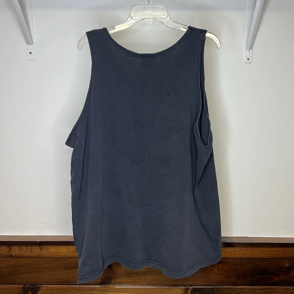 Tanktop - Picture 2 of 5